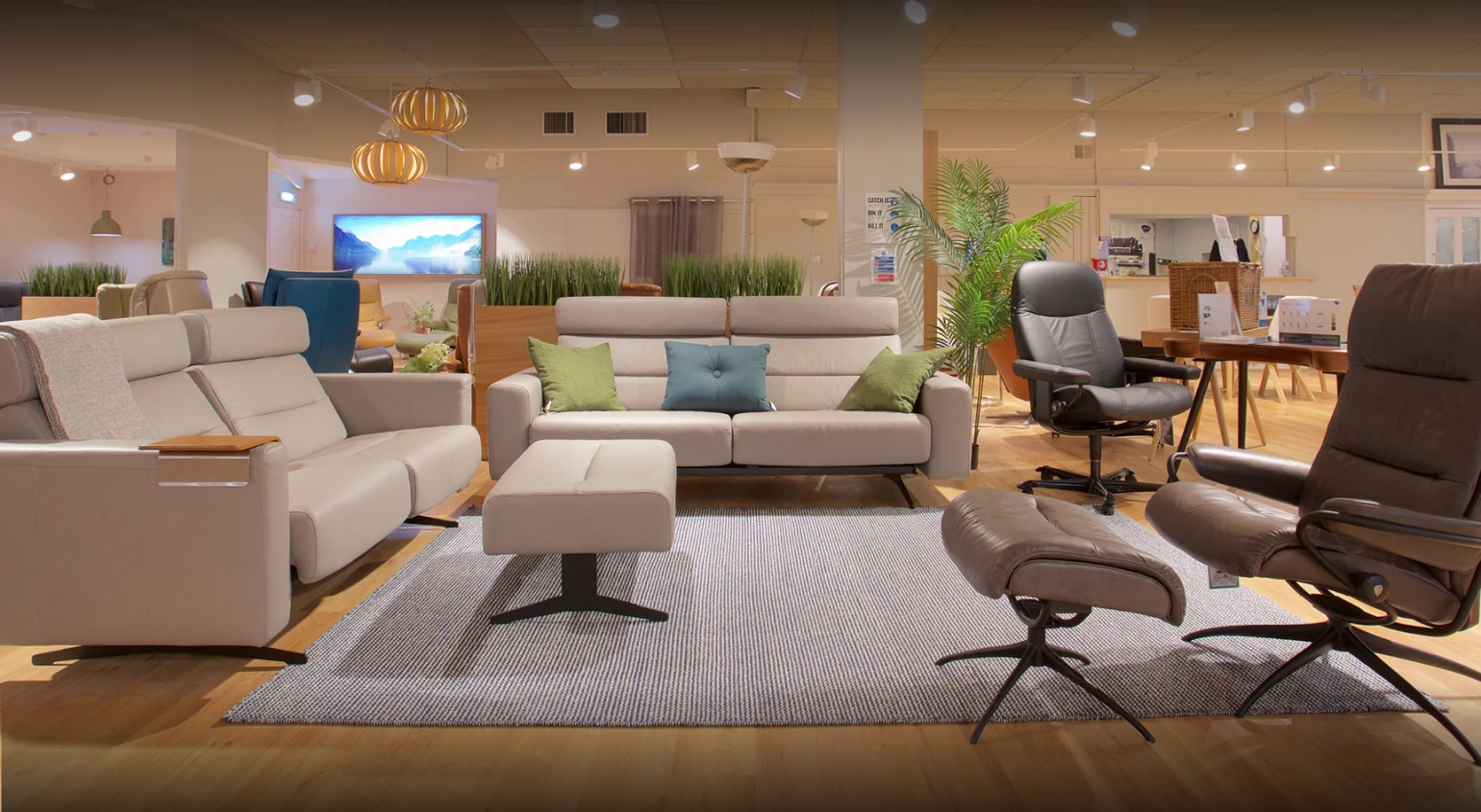Here at Carters Furniture in Kidderminster, we house all the latest and favourite Stressless models available in the UK.
