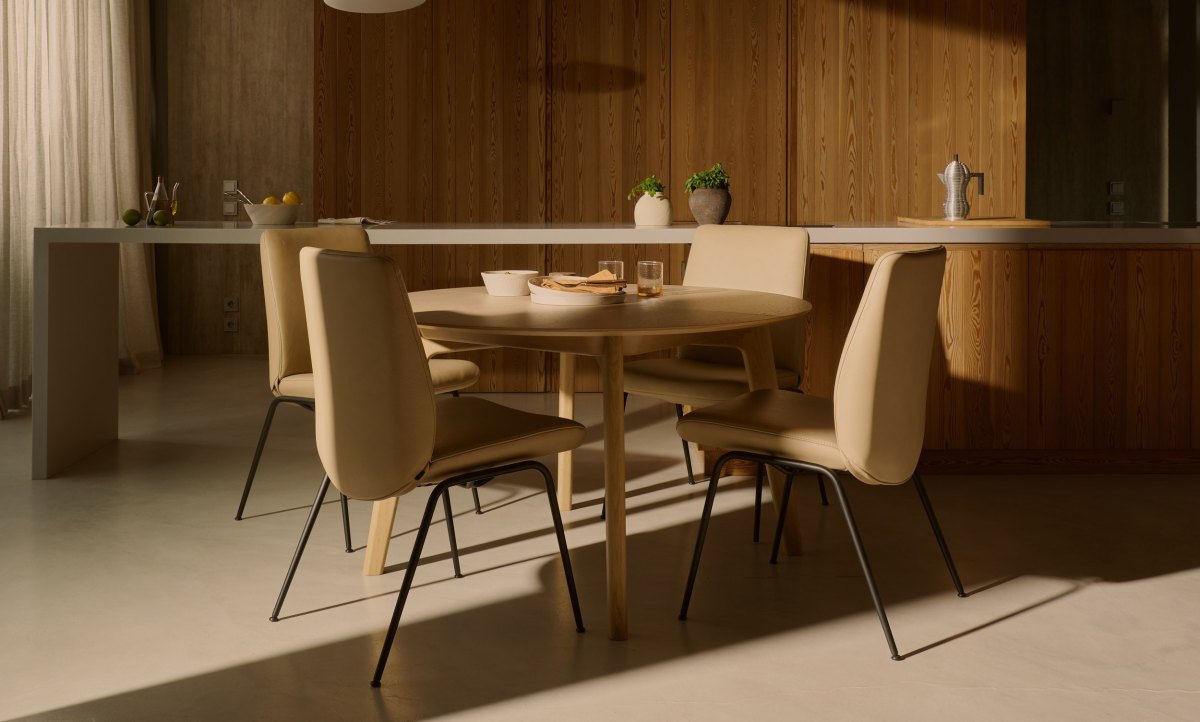 Stressless Laurel Large Low Back D300 Dining Chairs in Velaro Beige with Matte Black