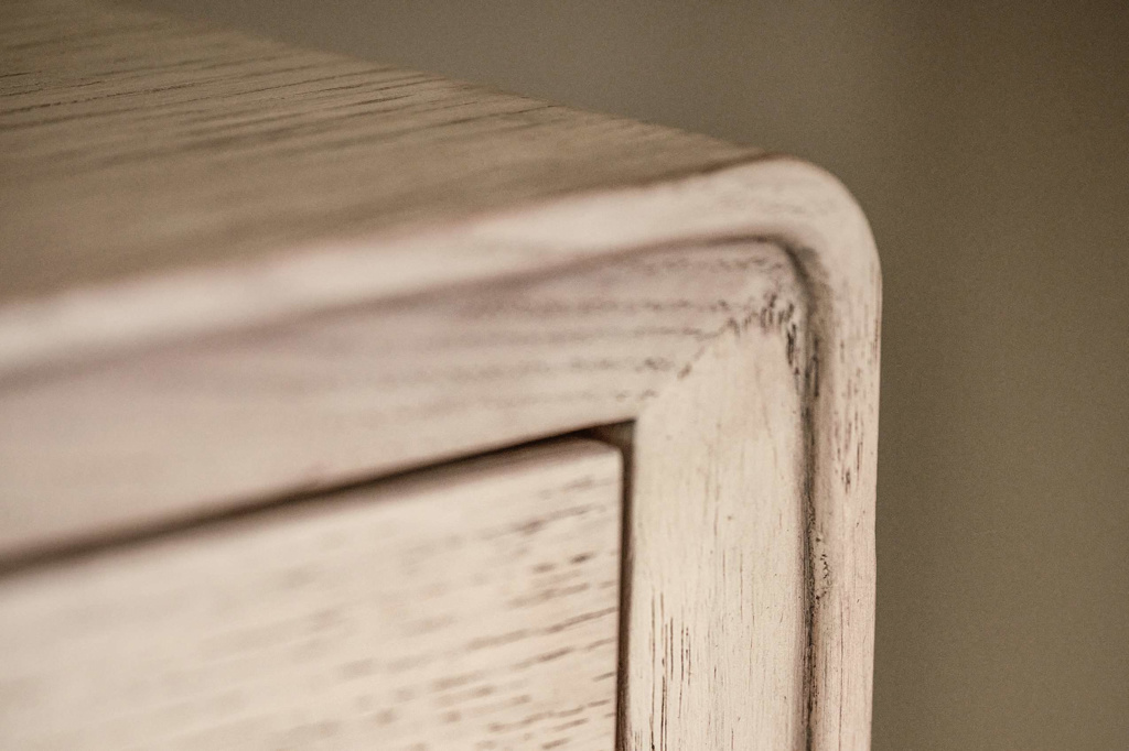 Harper 6 Drawer Chest Detail