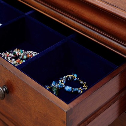 Antoinette 6 Drawer Chest