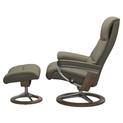 Stressless View Signature Base Chair with Footstool Stressless View Signature Base Chair with Footstool