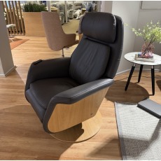 Stressless Sam Disc Power Chair with Wood Arms, Heating and Massage Stressless Sam Disc Power Chair with Wood Arms, Heating and Massage