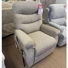 Celebrity Hollingwell Grande Dual Motor Riser Recliner Chair