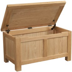 Dodford Oak Blanket Box