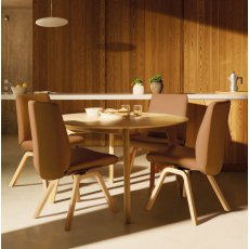 Stressless Quickship Bordeaux Round Table with 4 x Laurel Large Low Back D200 Dining Chairs Stressless Quickship Bordeaux Round Table with 4 x Laurel Large Low Back D200 Dining Chairs