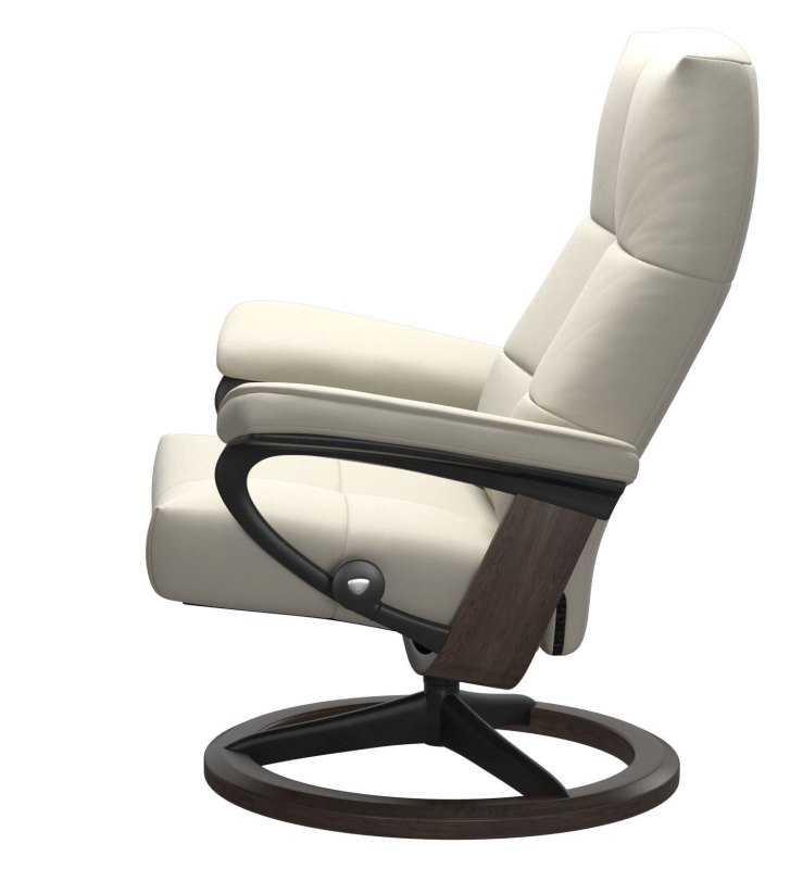 signature chair