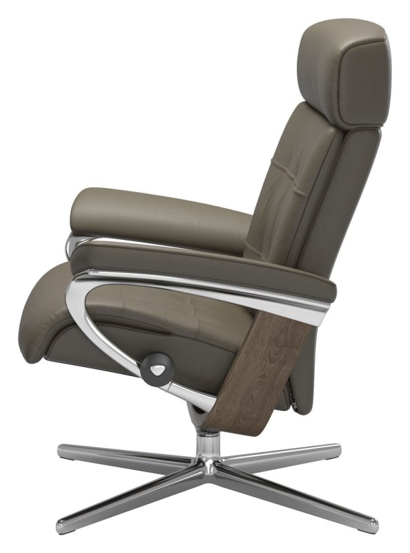 erik cross chair side