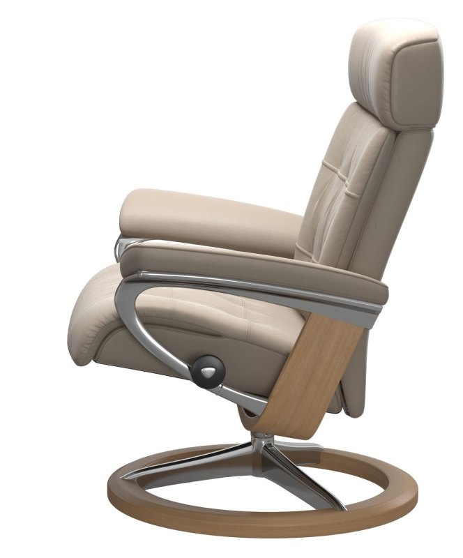 erik signature chair side