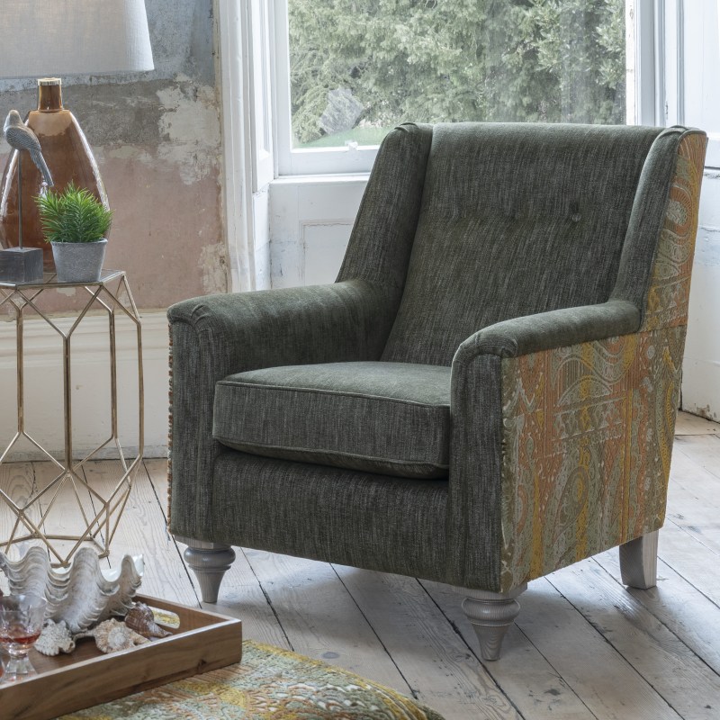 DARWIN ACCENT CHAIR IN 5770 5000