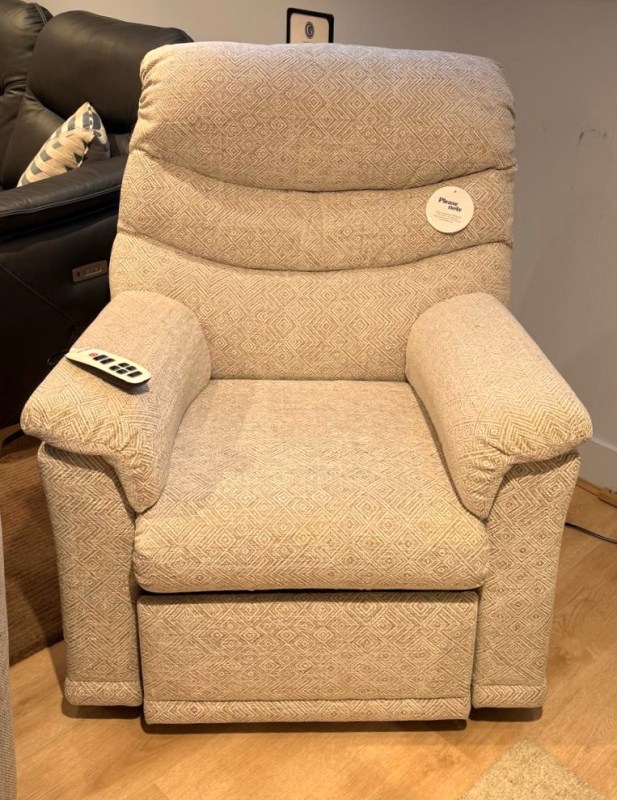 G Plan Malvern Dual Elevate Chair