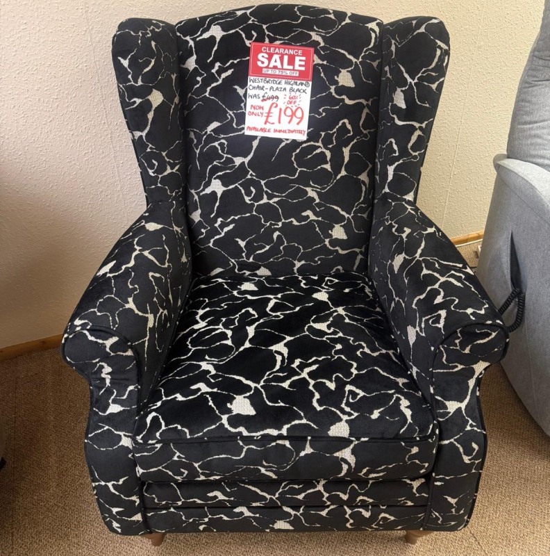 Westbridge Highland Chair Plaza Black