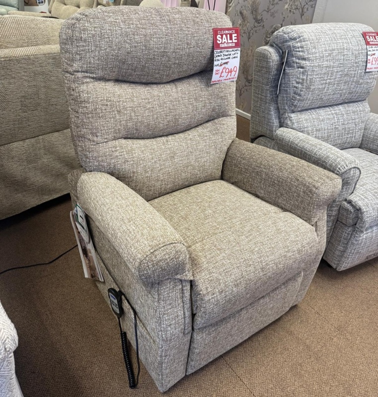 Celebrity Hollingwell Riser Recliner 2