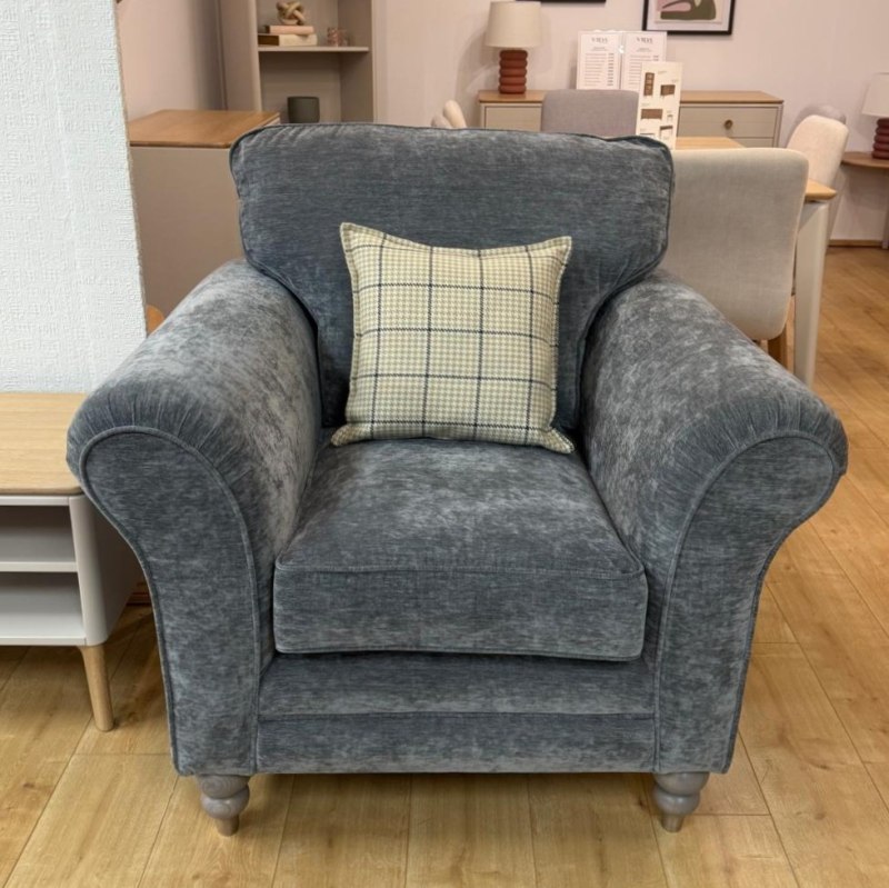 Cleveland Chair
